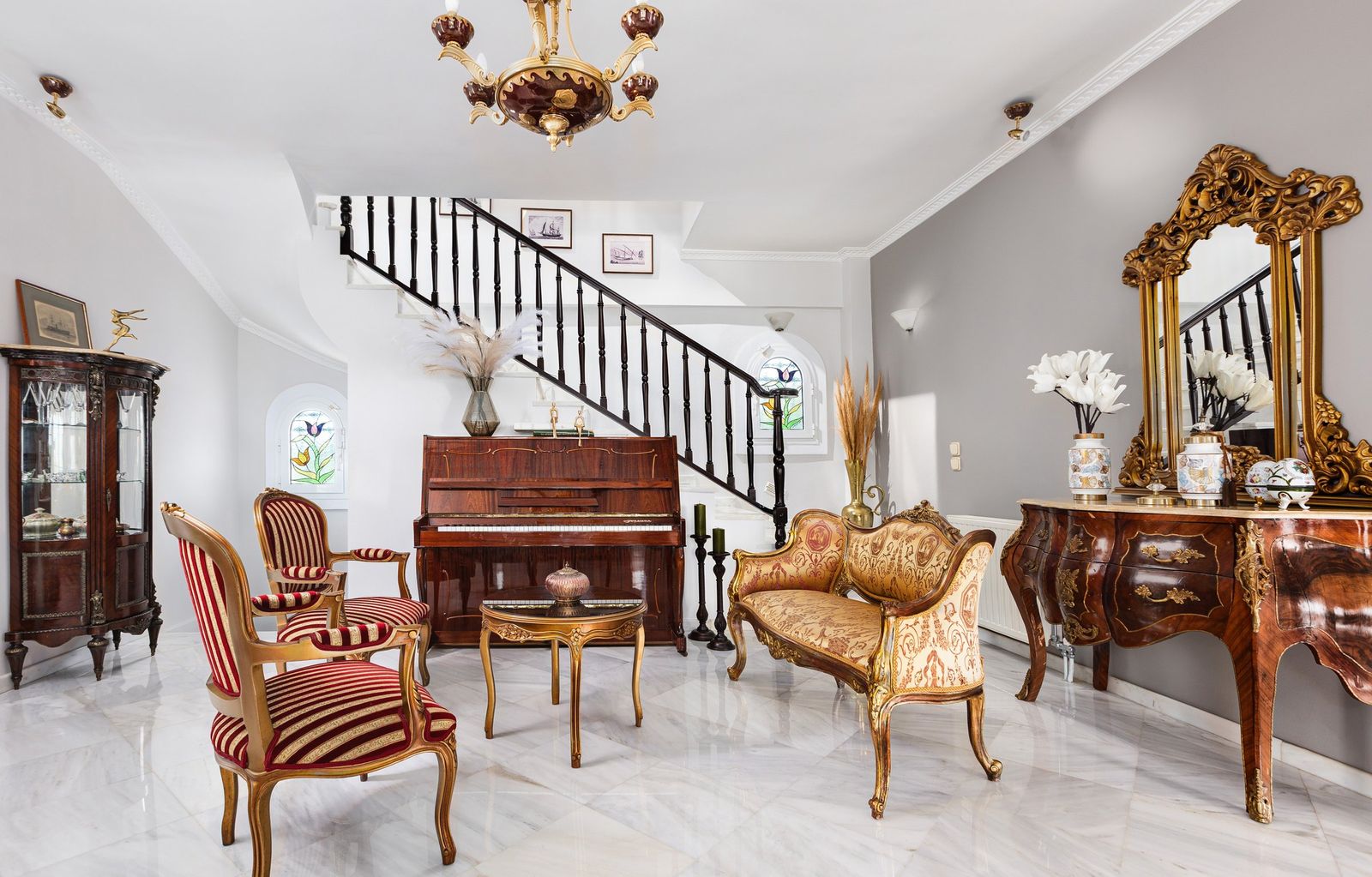 Piano living room
