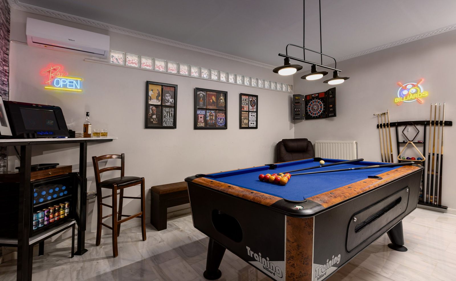 Playroom billiards
