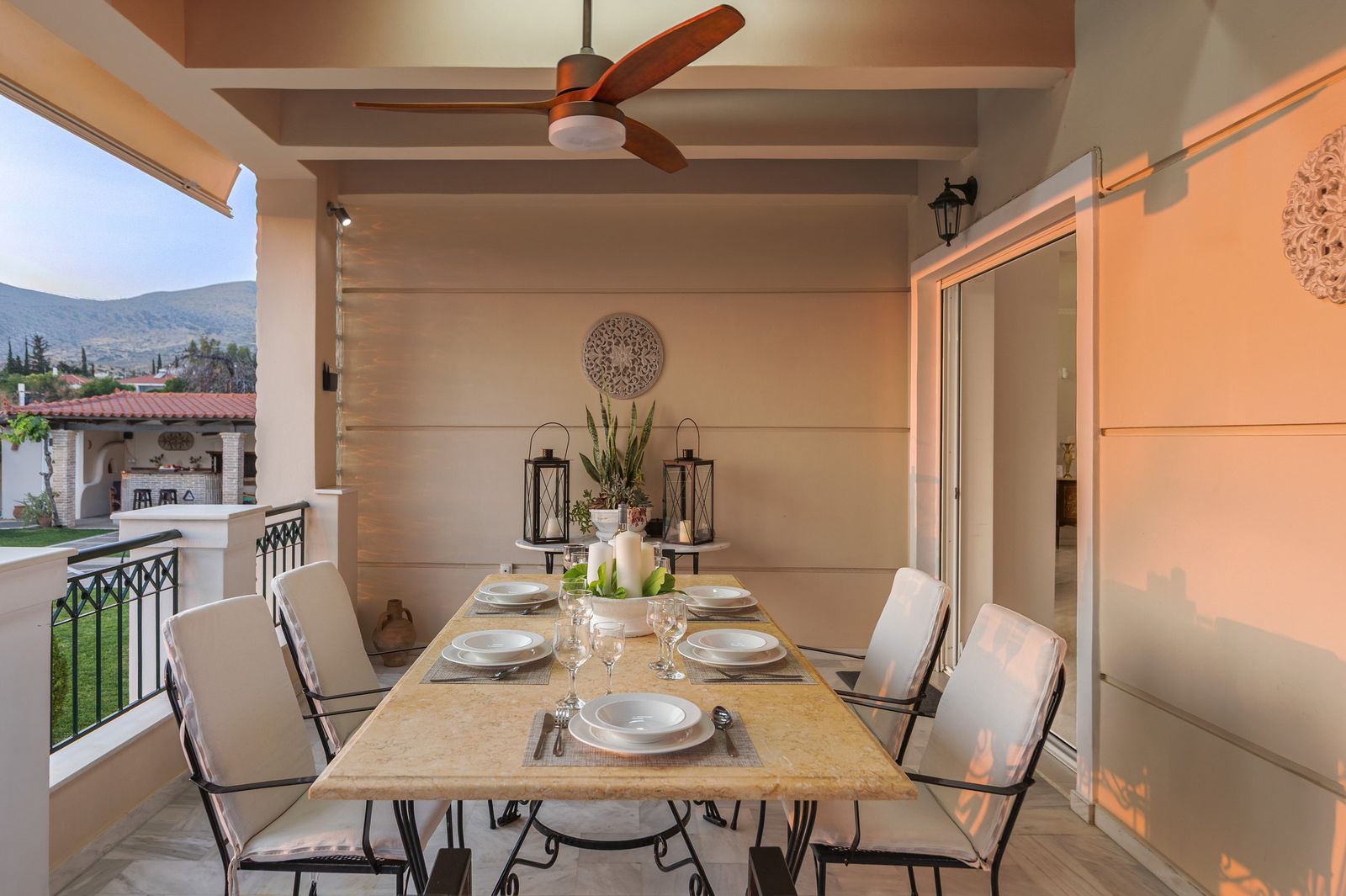Veranda dining area