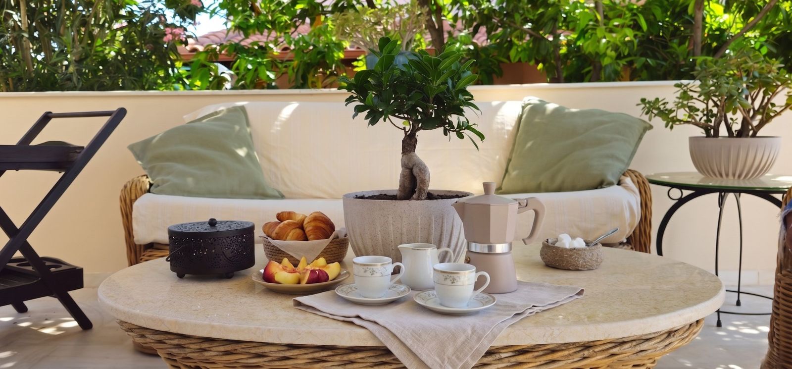 Bamboo lounge morning coffee