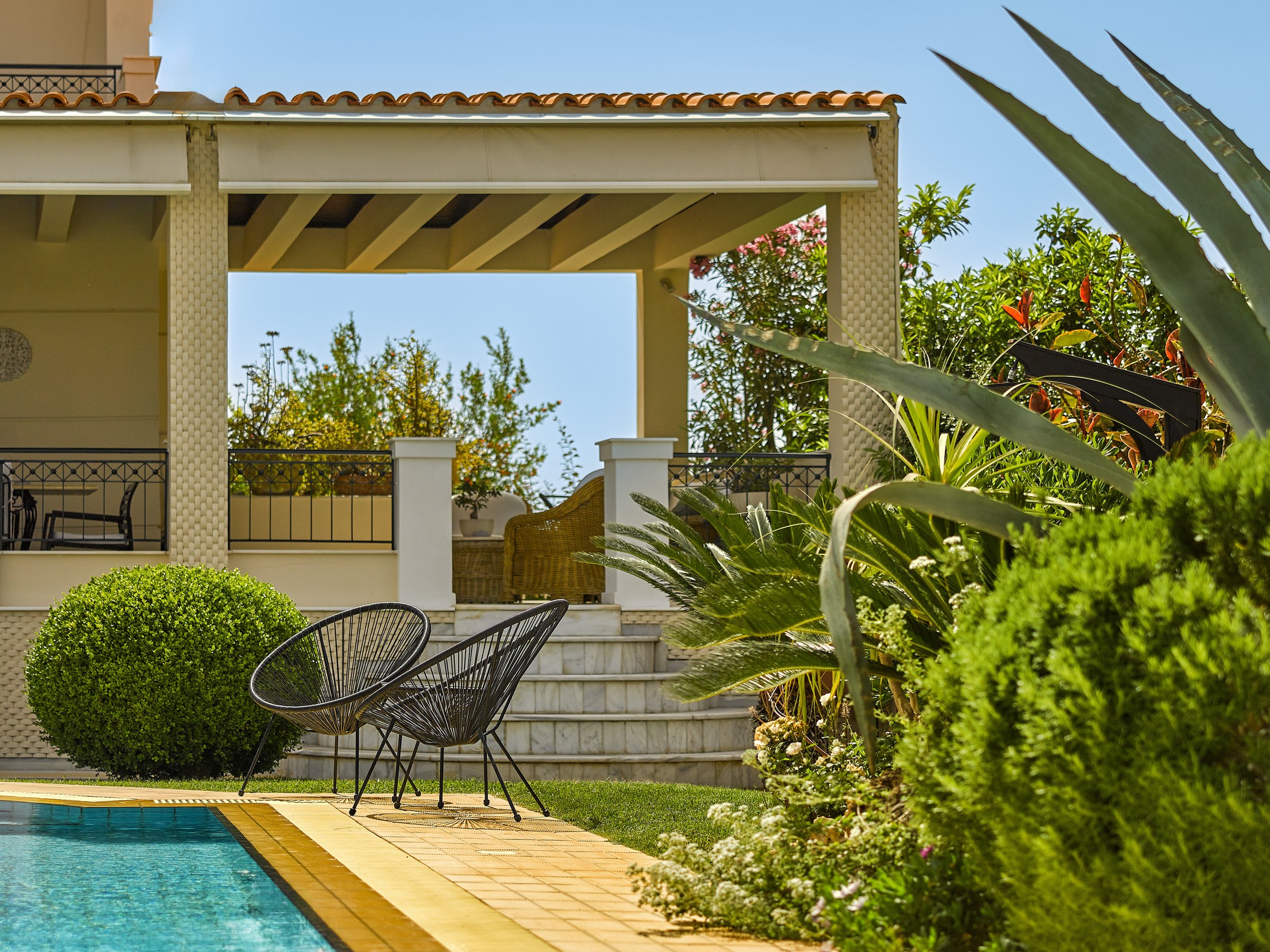 Pool lounge corner, Renko Royal Villa